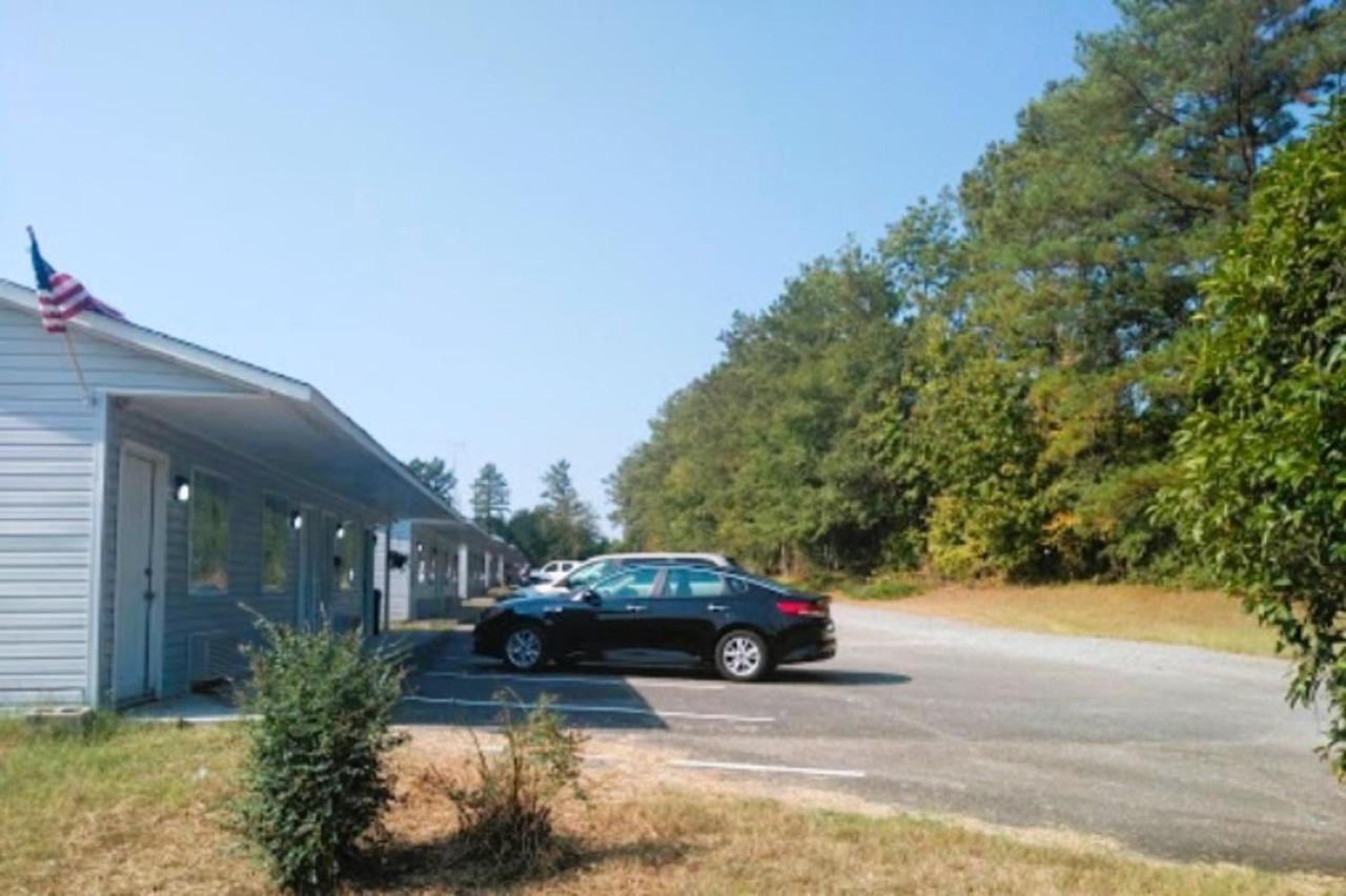 Oyo Hotel Mcintyre Ga, Us 441 외부 사진
