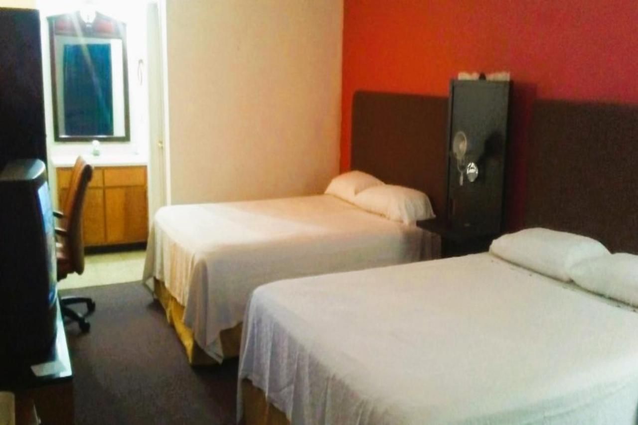 Oyo Hotel Mcintyre Ga, Us 441 외부 사진